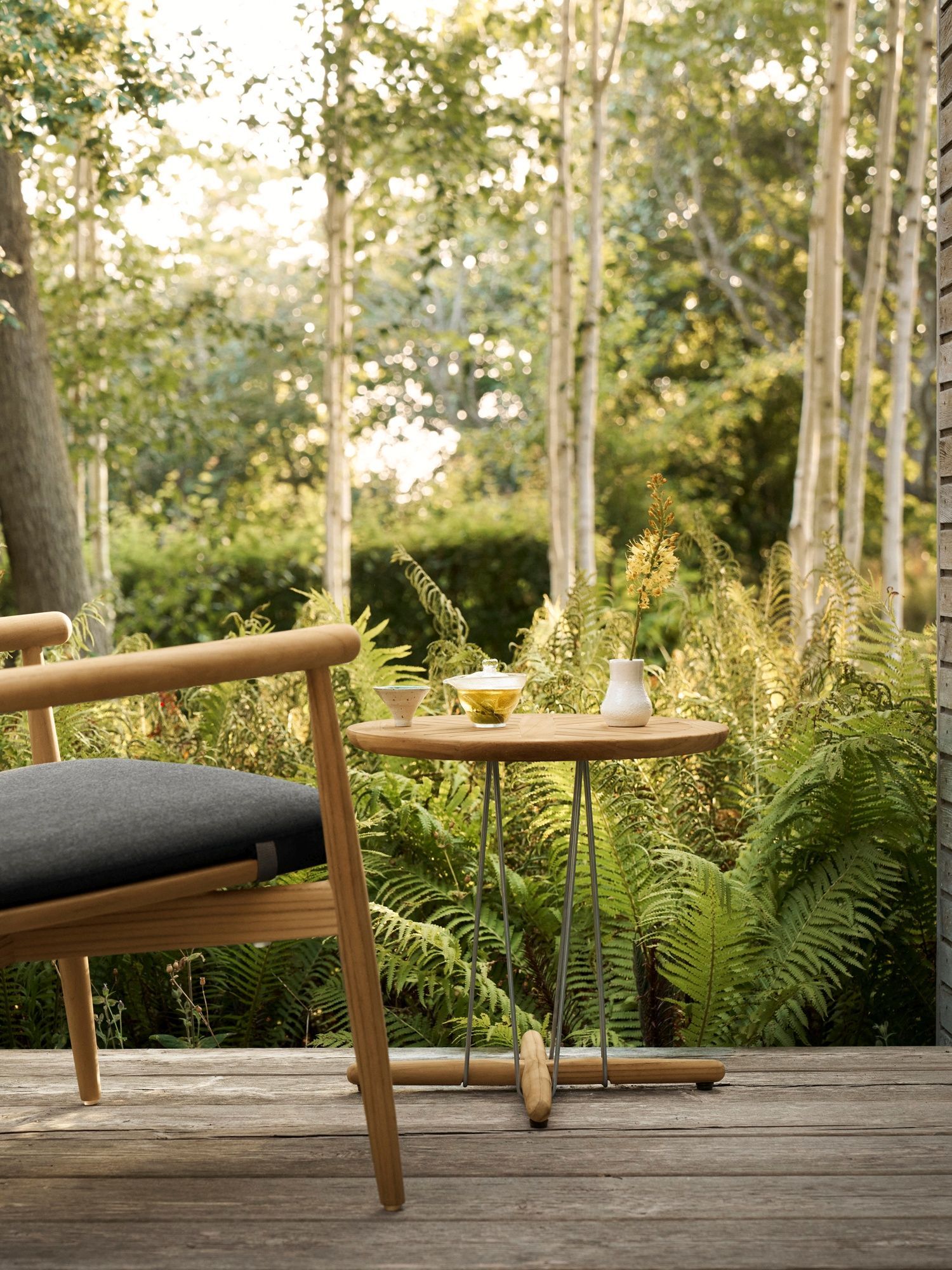 Embrace Outdoor Lounge Chair stoel met kussens van Carl Hansen & Søn