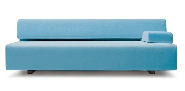 Cosma Schlafsofa Cor in hellblau, modernes Sofa mit Schlaffunktion und Armlehne, bequemes Gästebett.