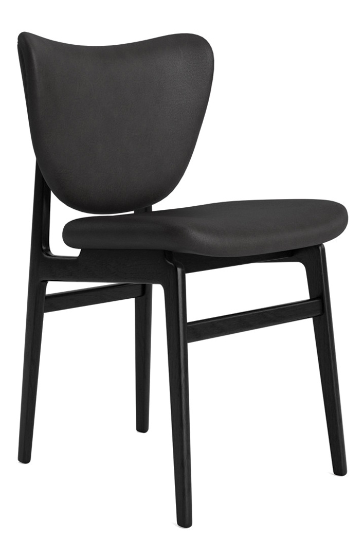 Schwarzer Elephant Dining Chair Stuhl von NORR11, moderner Polsterstuhl mit dunklem Holzgestell und bequemer Sitzfläche.