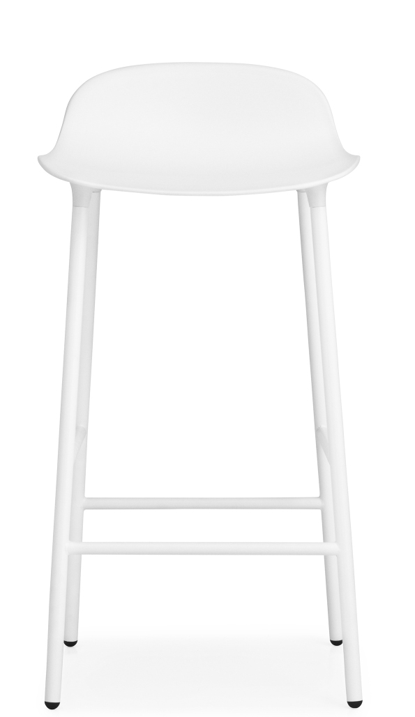 Weißer Form Barhocker H 65 cm von Normann Copenhagen aus Stahl, minimalistisches Design für moderne Küchen.