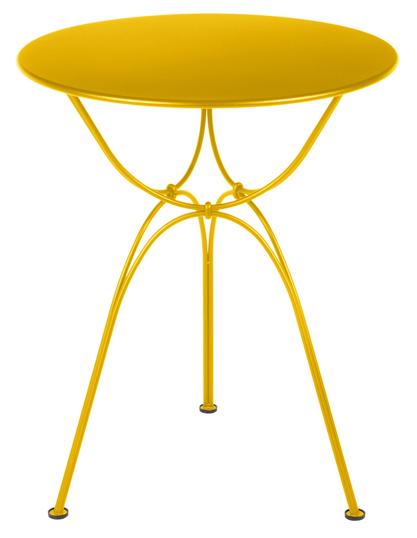 Gelber Airloop Tisch von Fermob, runder Outdoor-Tisch mit filigranem Metallgestell für Garten, Terrasse und Balkon.