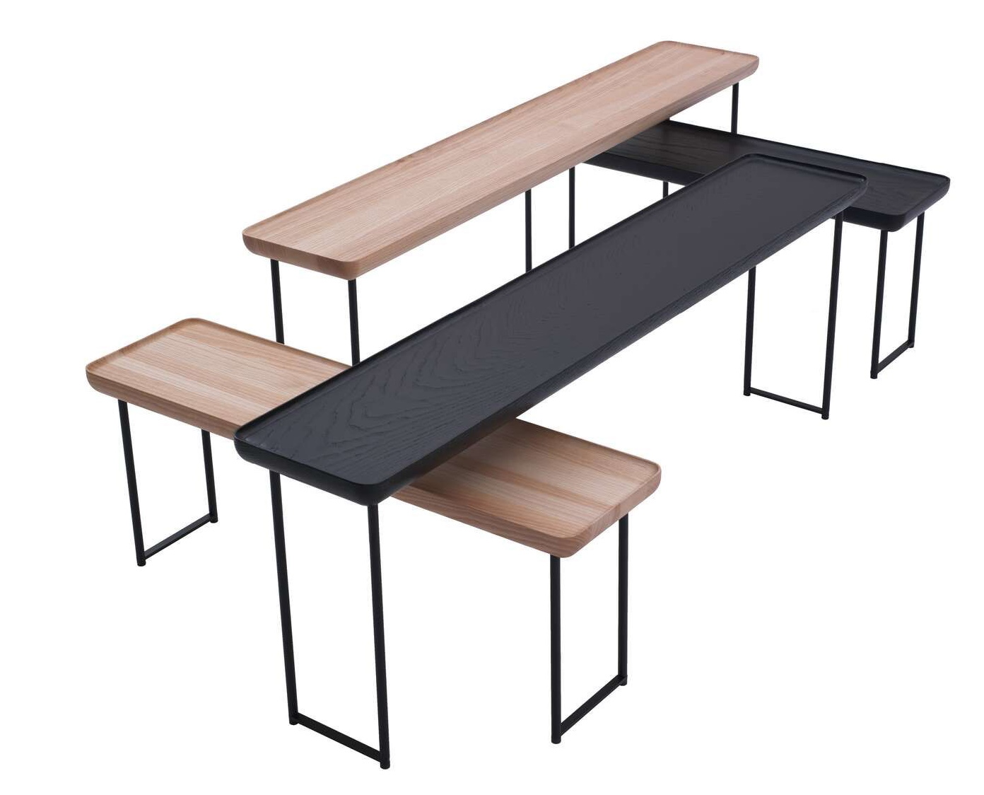 Cassina 381 Torei Tisch: Moderner Couchtisch aus Holz in verschiedenen Höhen und Farben.