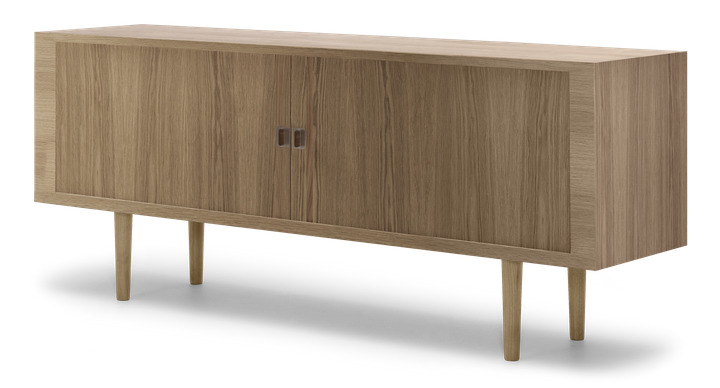 CH825 Credenza Sideboard von Carl Hansen & Søn aus geölter Eiche mit Holzgestell.