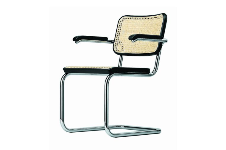 Bild eines Thonet S32/S64 Freischwinger Stuhls mit Wiener Geflecht und Chromgestell.