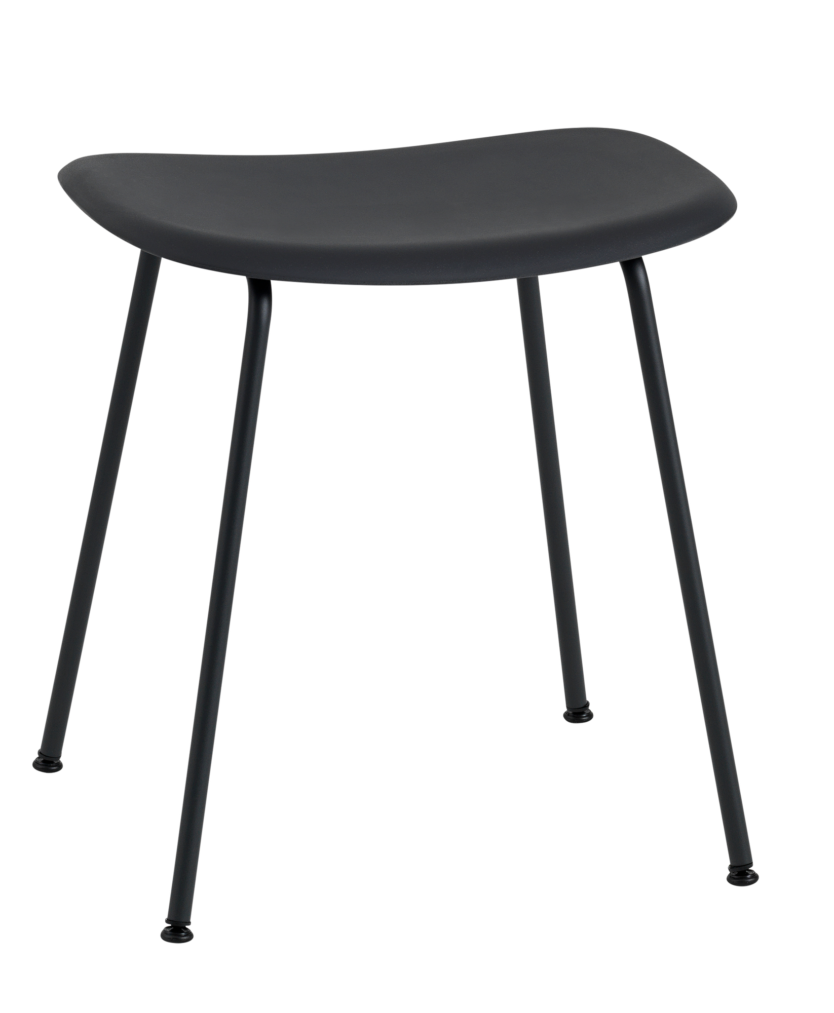 Schwarzer Fiber Stool Hocker von Muuto mit vier Beinen, modernes Design für Wohnzimmer und Küche.