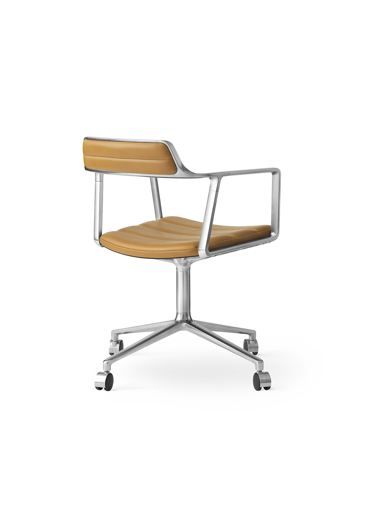 Vipp452 Swivel Stuhl in Sandfarbe mit Rollen, Bürostuhl mit Armlehnen und Drehfunktion.