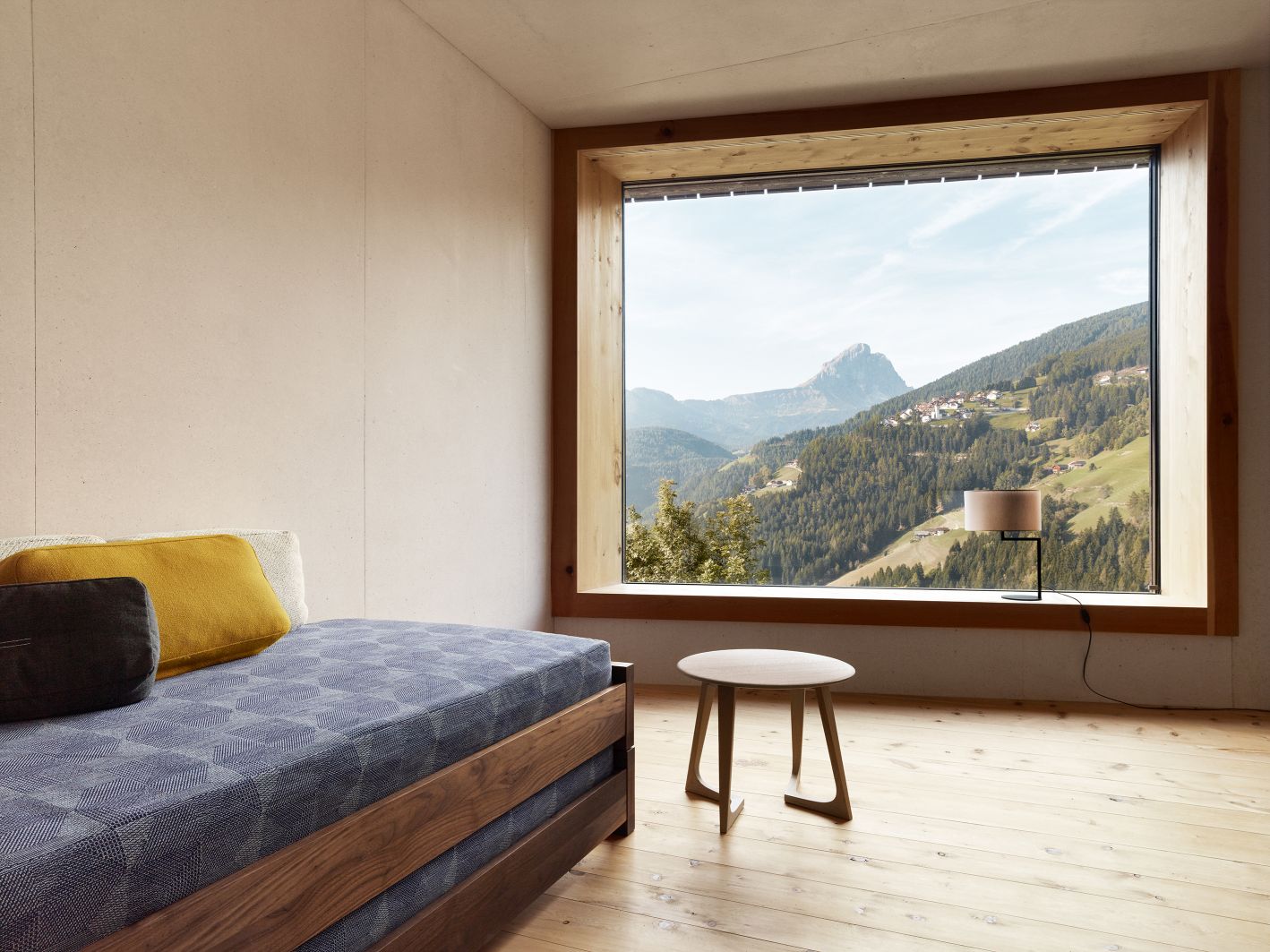 Guest 90 houten bed eikenhout, Zeitraum