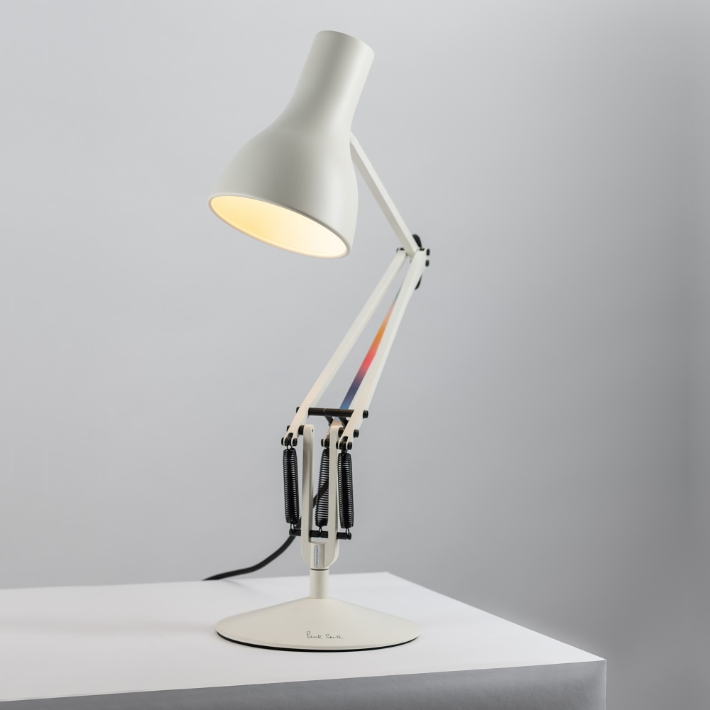 Anglepoise Type 75 Mini Paul Smith Edition Tischleuchte in Weiß mit farbigen Akzenten.