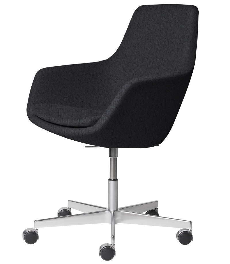 Schwarzer Little Giraffe Drehstuhl von Fritz Hansen mit Stoffbezug und Rollenfuß.