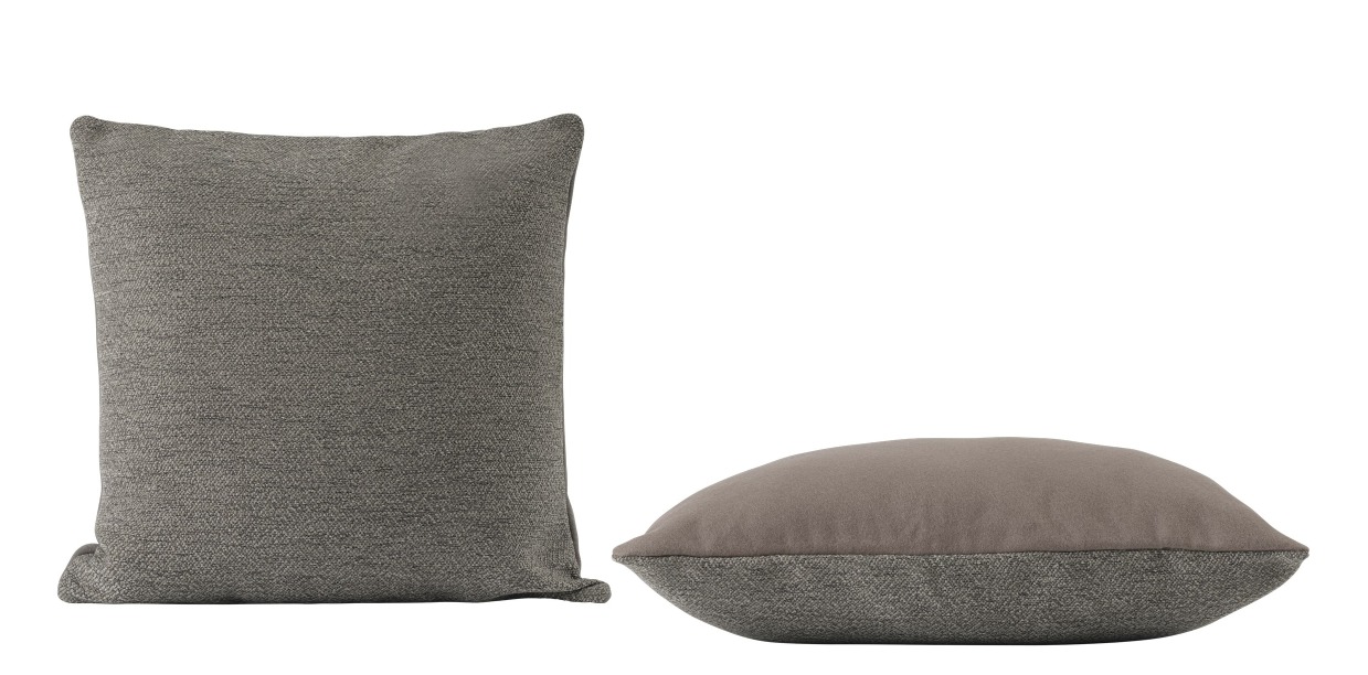 Muuto Mingle Cushion Kissen in Grau, quadratisch und rechteckig, für Sofa oder Bett.
