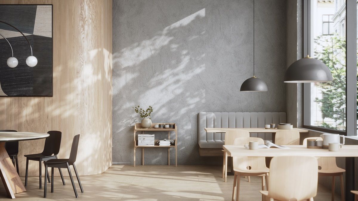Helles Interieur mit dem Woud Utility Shelf Regal aus Holz, dekoriert mit Büchern und einer Vase.