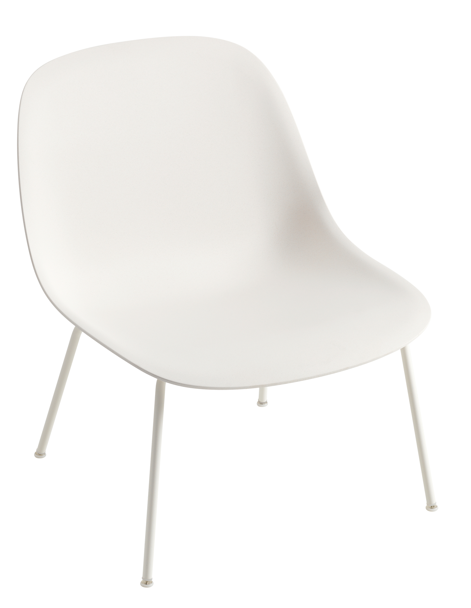 Weißer Fiber Lounge Chair von Muuto mit minimalistischem Design und Stahlrohrgestell.