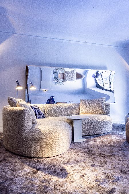 Siwa middelgrote bank met chaise longue Cor