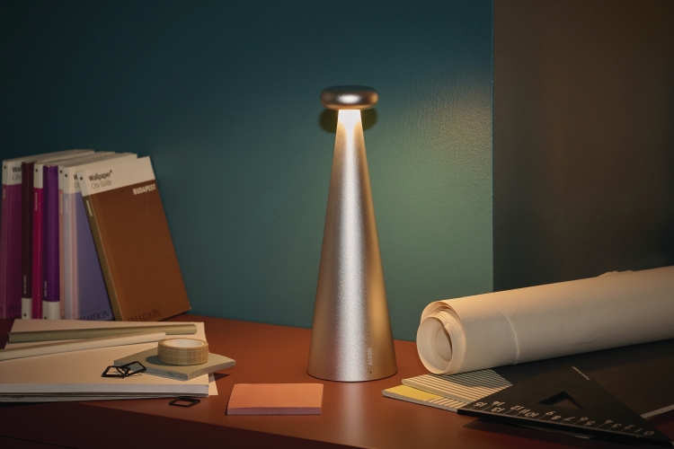 AST02 Bedin tafellamp Alessi