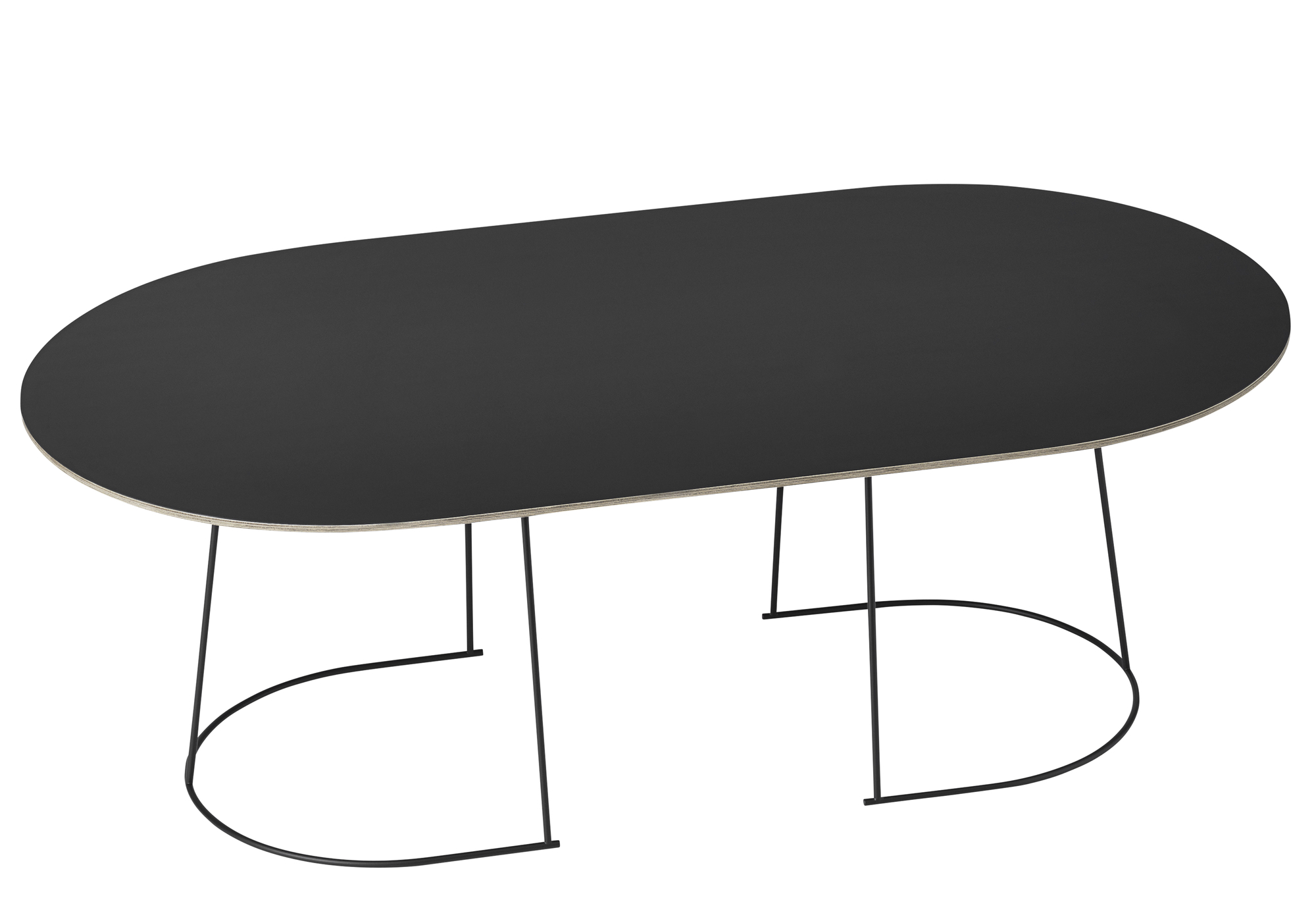 Schwarzer Airy Coffee Table von Muuto mit ovaler Tischplatte und filigranem Metallgestell.