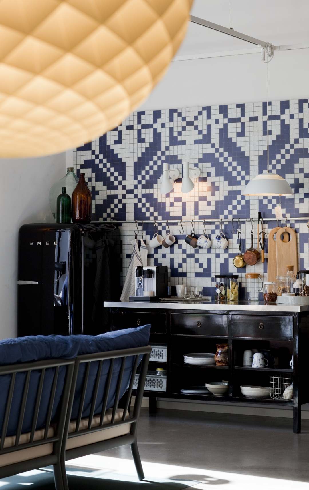 AJ Royal hanglamp van Louis Poulsen
