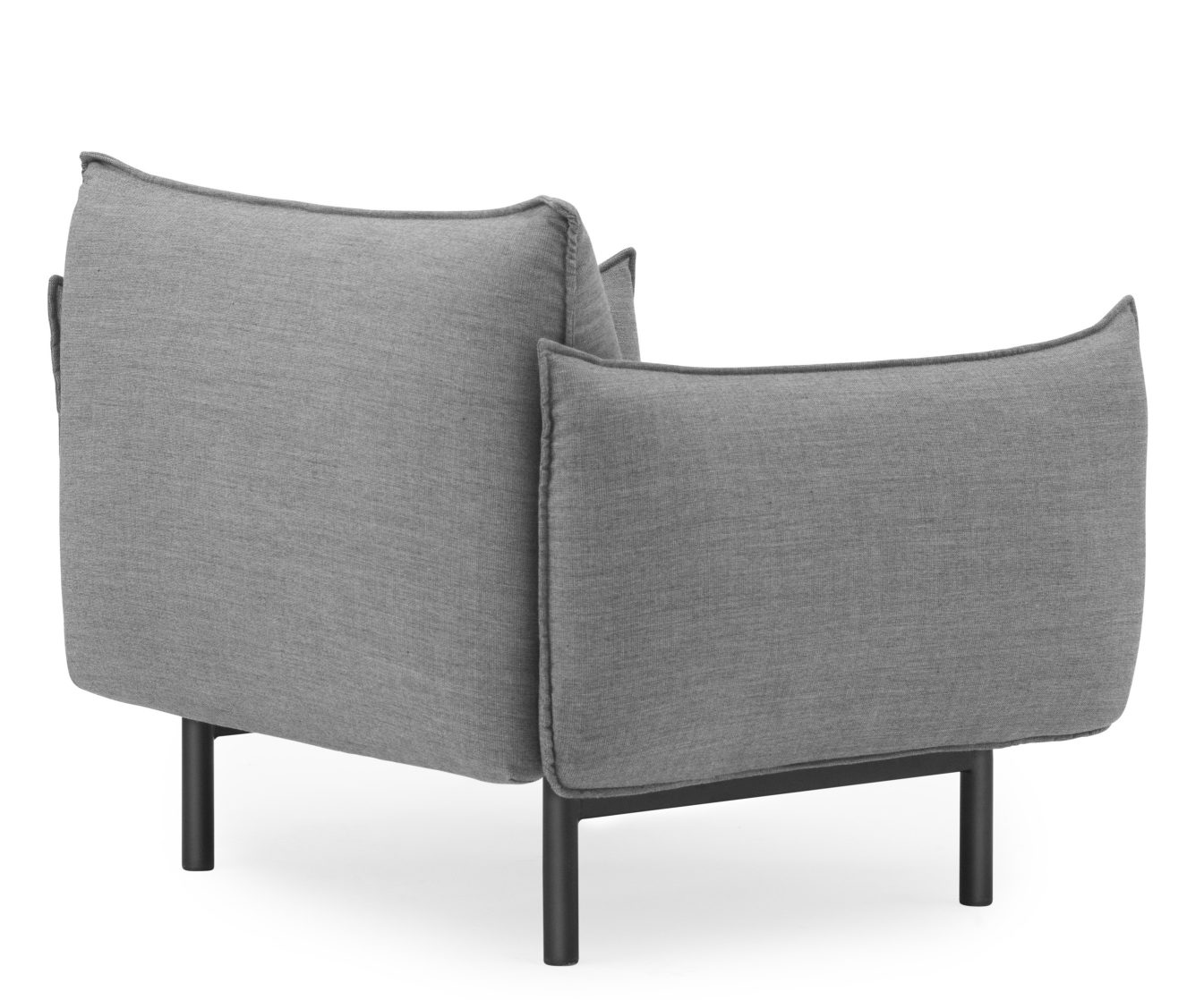 Grauer Ark Lounge Chair Sessel von Normann Copenhagen, Rückansicht mit schwarzen Metallbeinen.