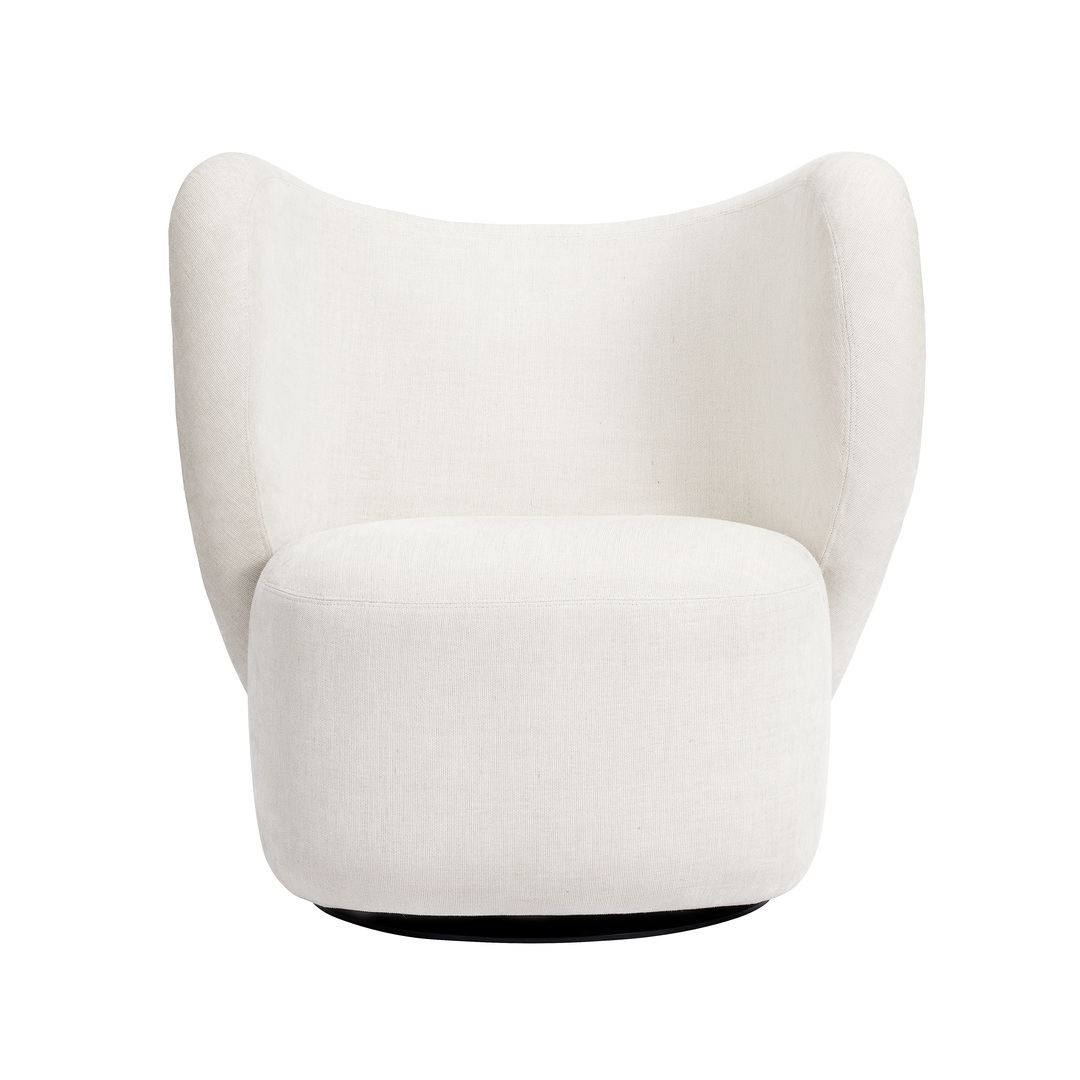 Weißer Little Big Chair Loungesessel von NORR11, moderner Sessel mit Stoffbezug und Drehfuß.