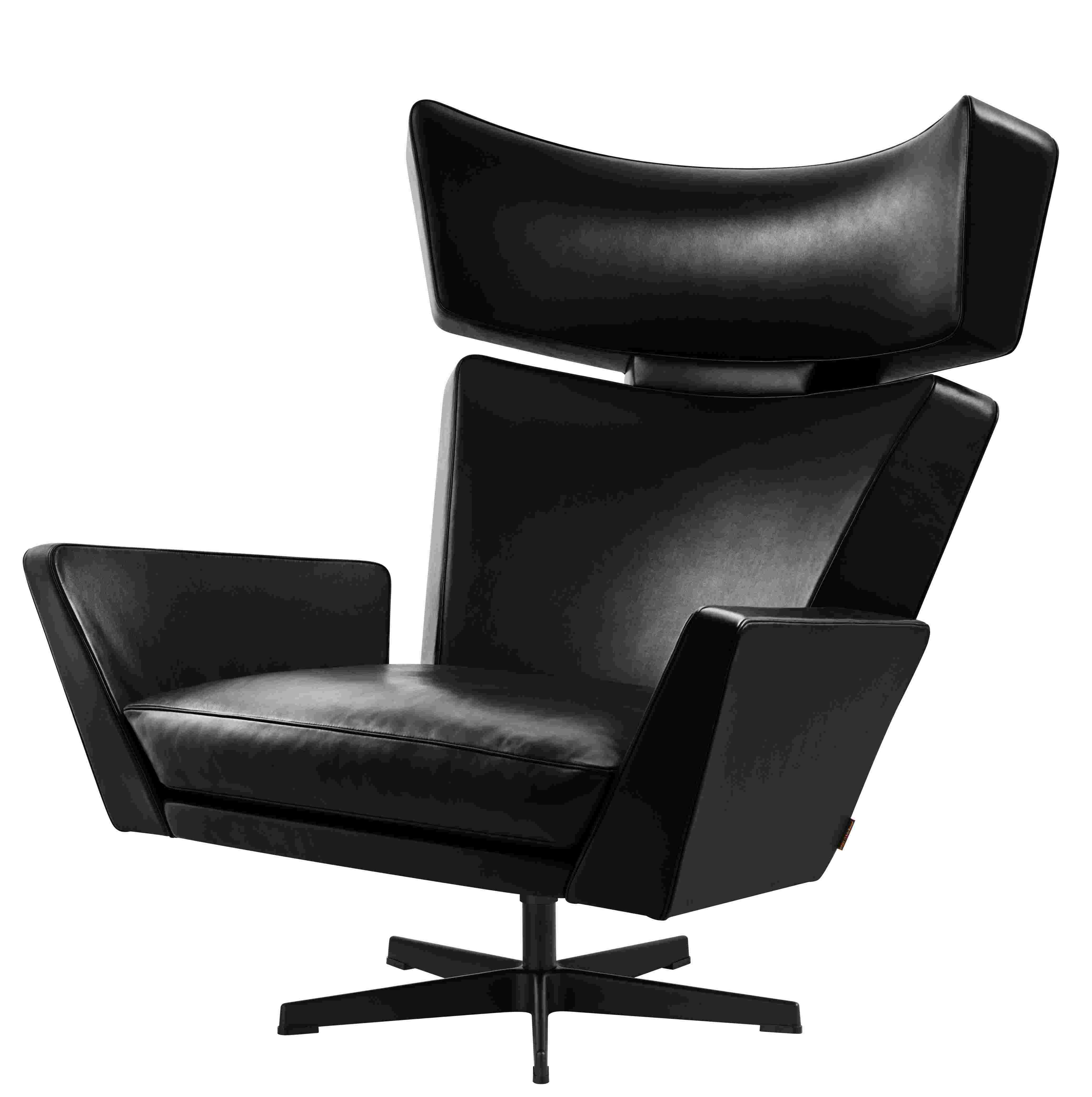 Schwarzer Oksen Sessel von Fritz Hansen, ein moderner Ledersessel mit hoher Rückenlehne und Drehfuß.