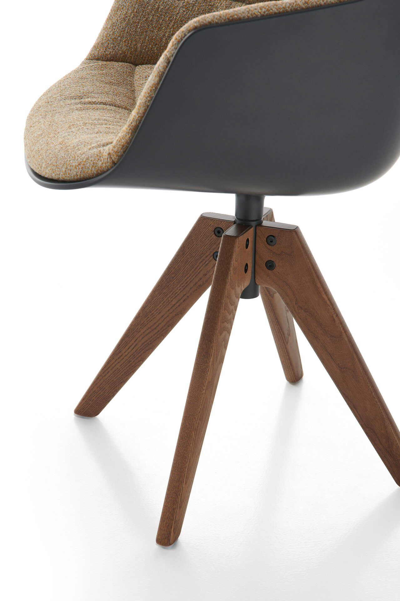 Flow Armchair, fauteuil met armleuningen van MDF Italia