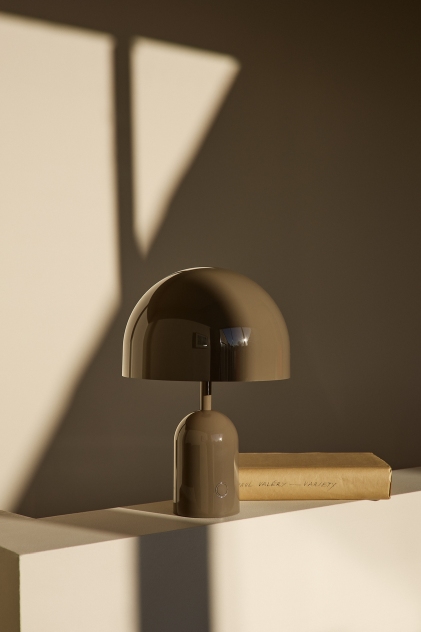 Bell draagbare LED-tafellamp / acculamp / tafellamp van Tom Dixon