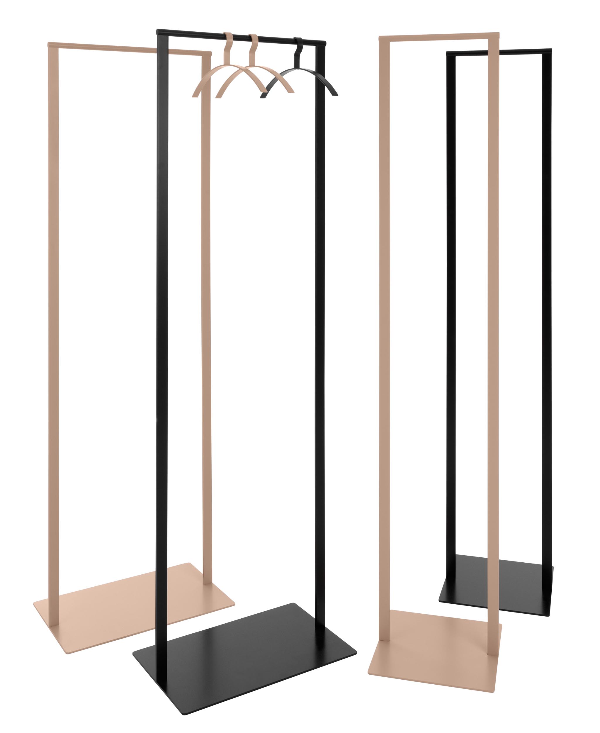 Schönbuch Slim Garderobenständer in Schwarz und Beige mit Kleiderbügeln, minimalistisches Design für moderne Flure.