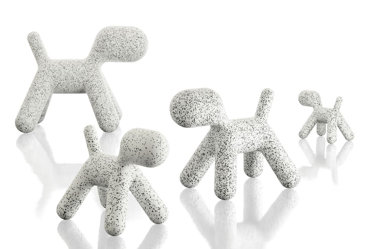 Magis Puppy Spielhund Hocker, weiße Hunde Skulpturen in verschiedenen Größen, modernes Kinderzimmer Design.