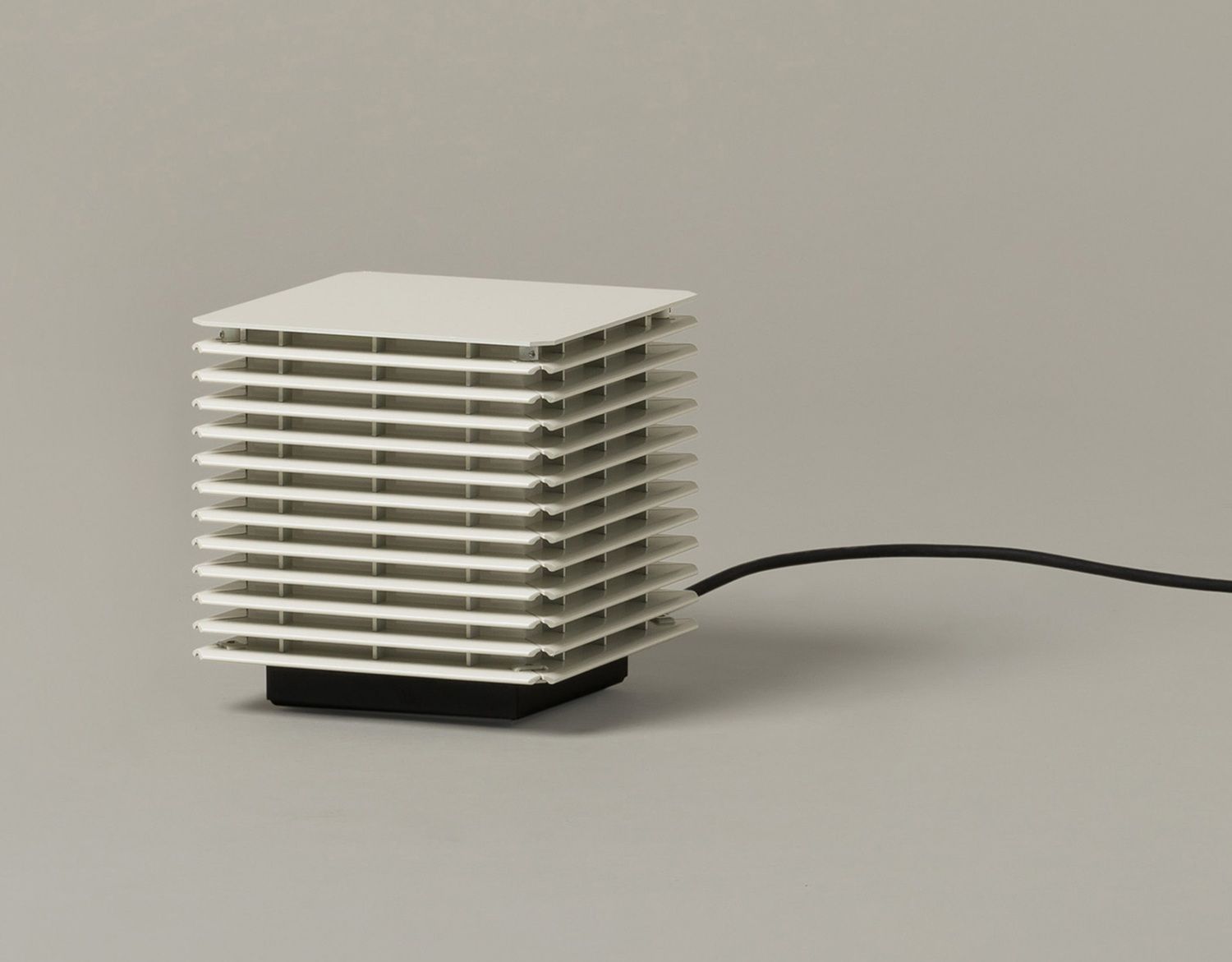 Shiro 17 Interieur Tafellamp van Santa & Cole