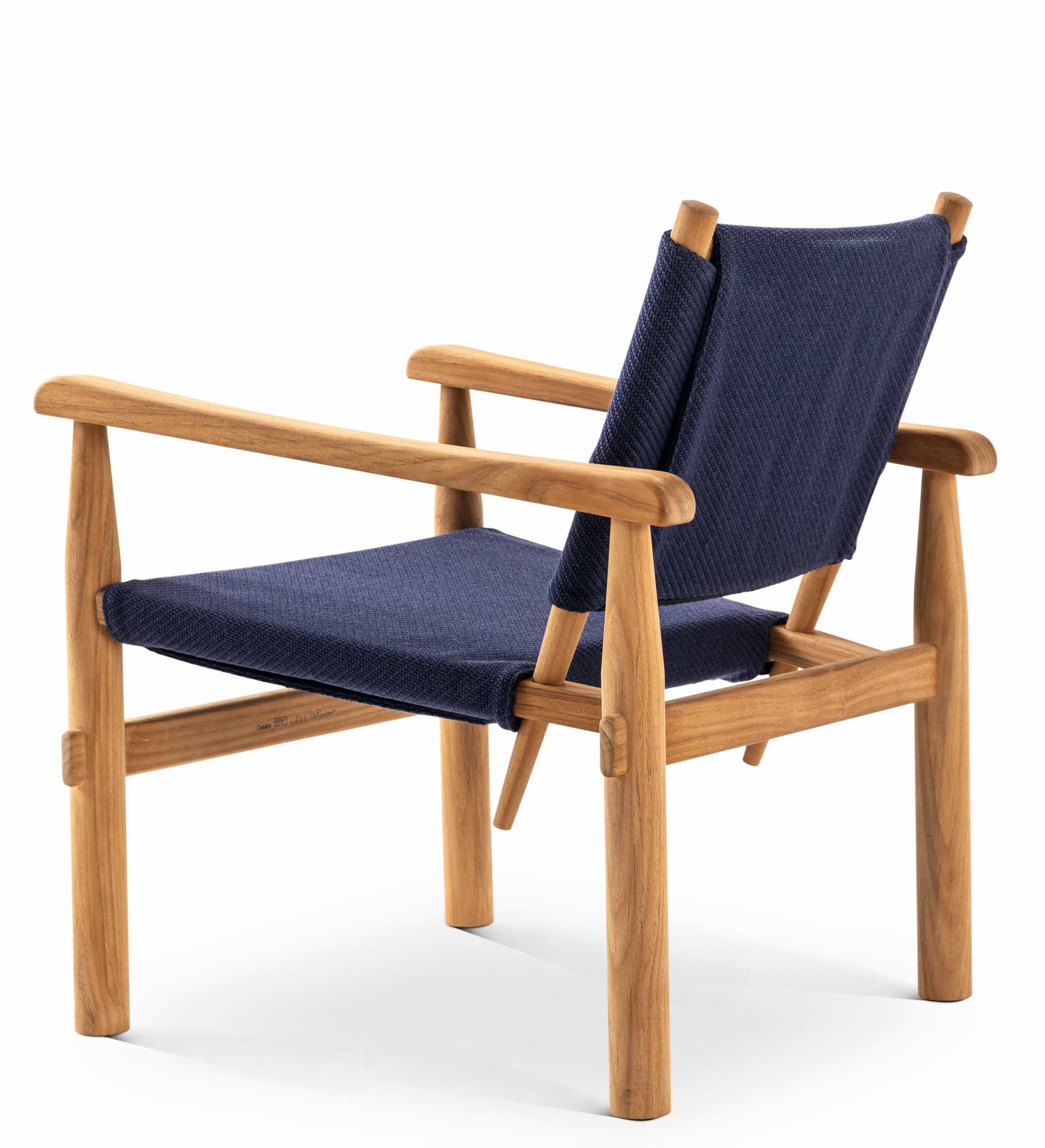 Doron Sessel von Cassina für den Außenbereich, Holzgestell mit blauem Stoffbezug.