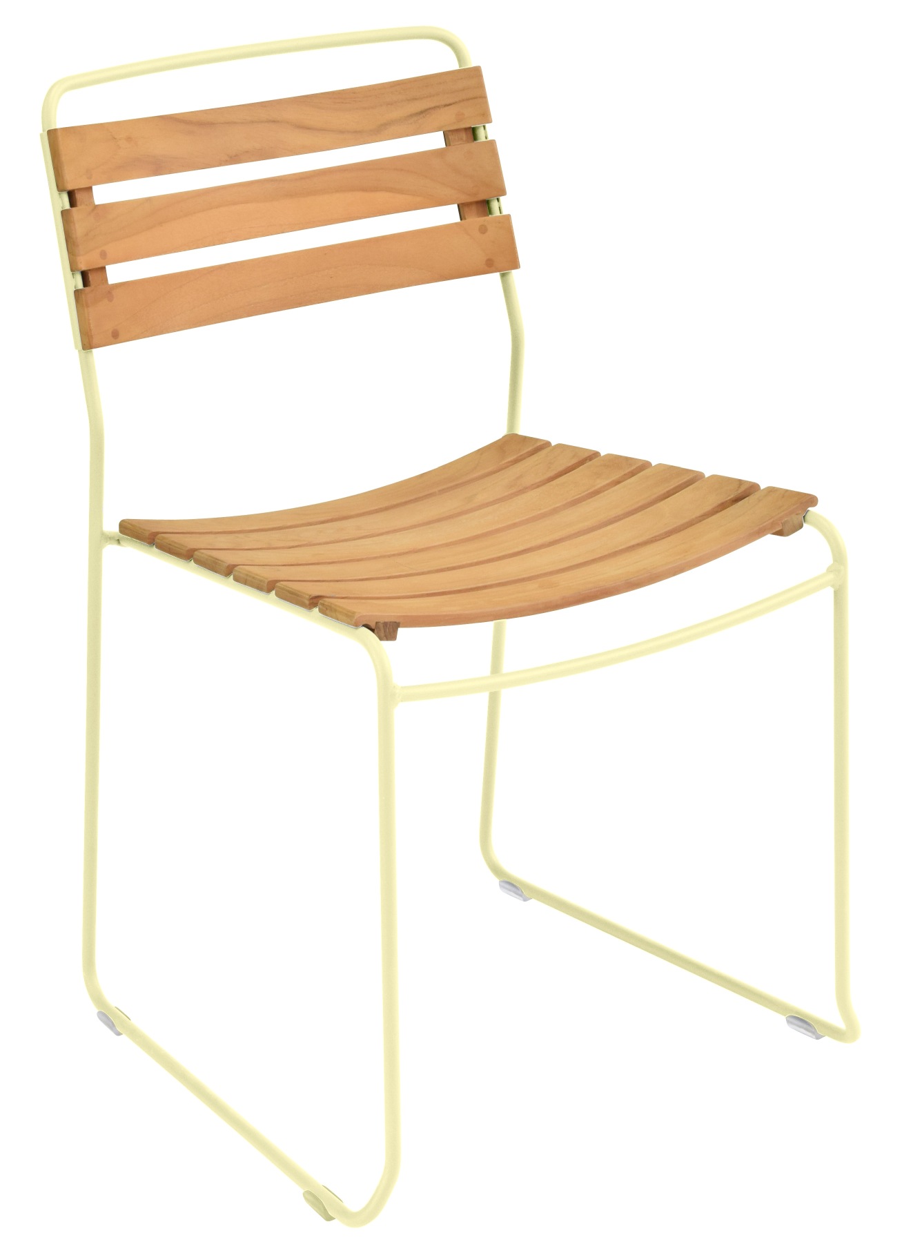 Fermob Surprising Teak Chair Outdoor Stuhl mit hellem Gestell und Sitzfläche aus Teakholz.