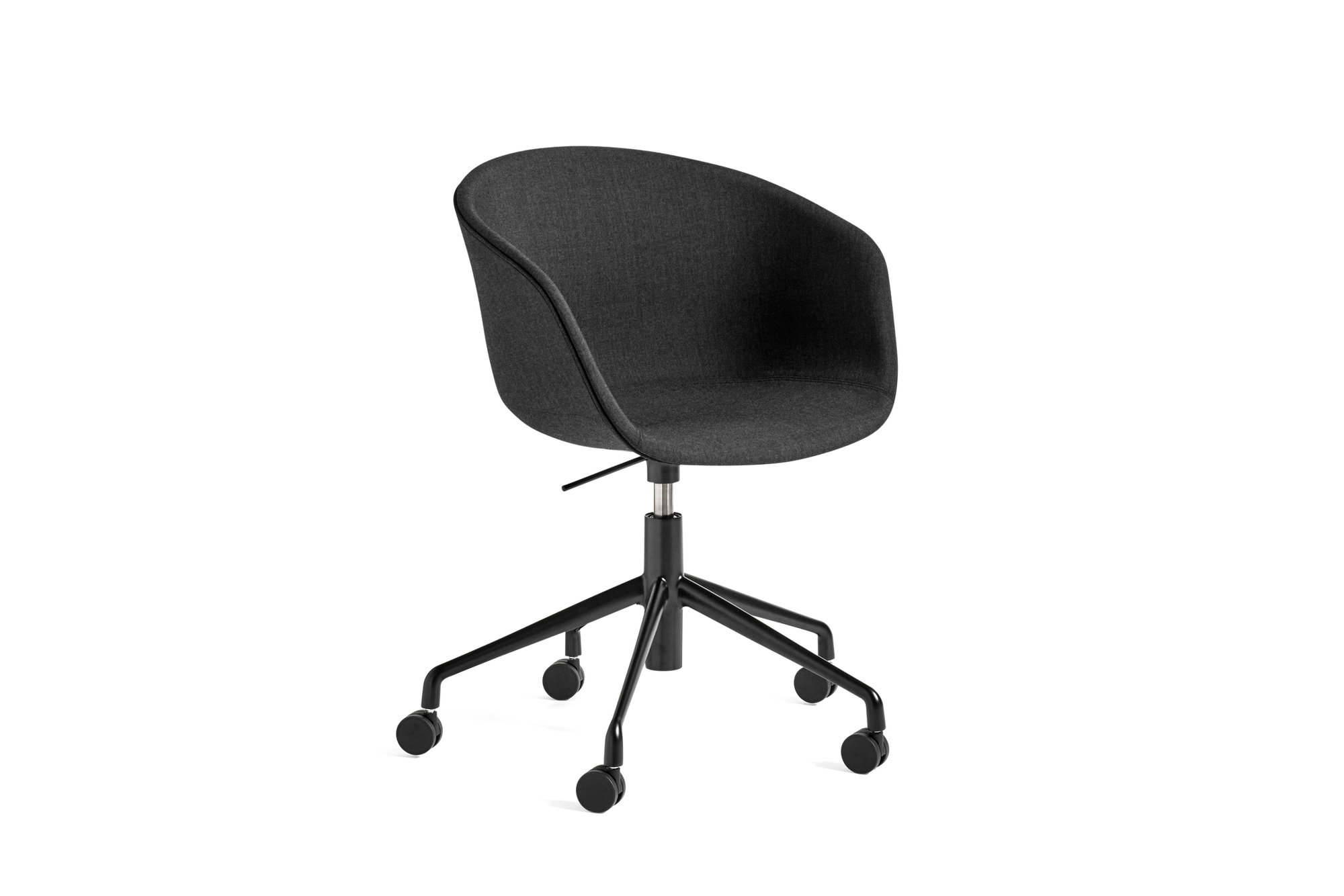 About a Chair AAC53 Drehstuhl mit schwarzem Fußgestell und dunkelgrauer Vollpolsterung.