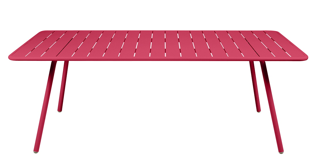 Pinker Luxembourg Tisch von Fermob für den Außenbereich, rechteckig mit Lattenmuster und vier Beinen.