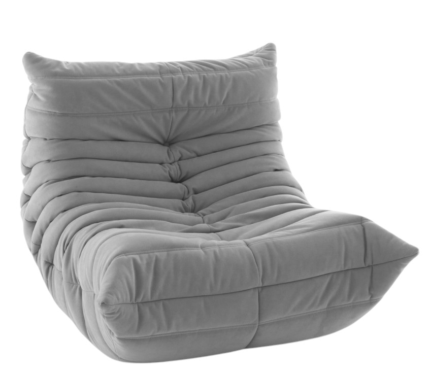 Grauer Togo Sessel von ligne roset, moderner Lounge Sessel mit charakteristischer gesteppter Polsterung für entspanntes Wohnen.