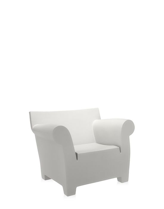Weißer Bubble Club Sessel von Kartell, moderner Design-Sessel für Wohnzimmer und Garten.