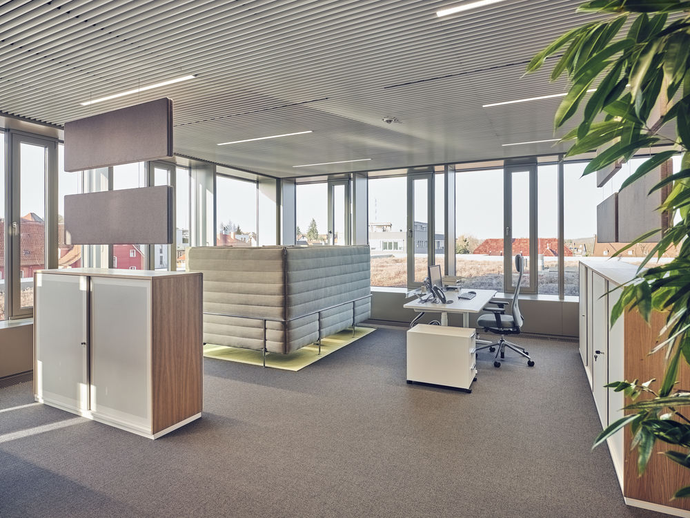 Alcove driezitsbank van Vitra