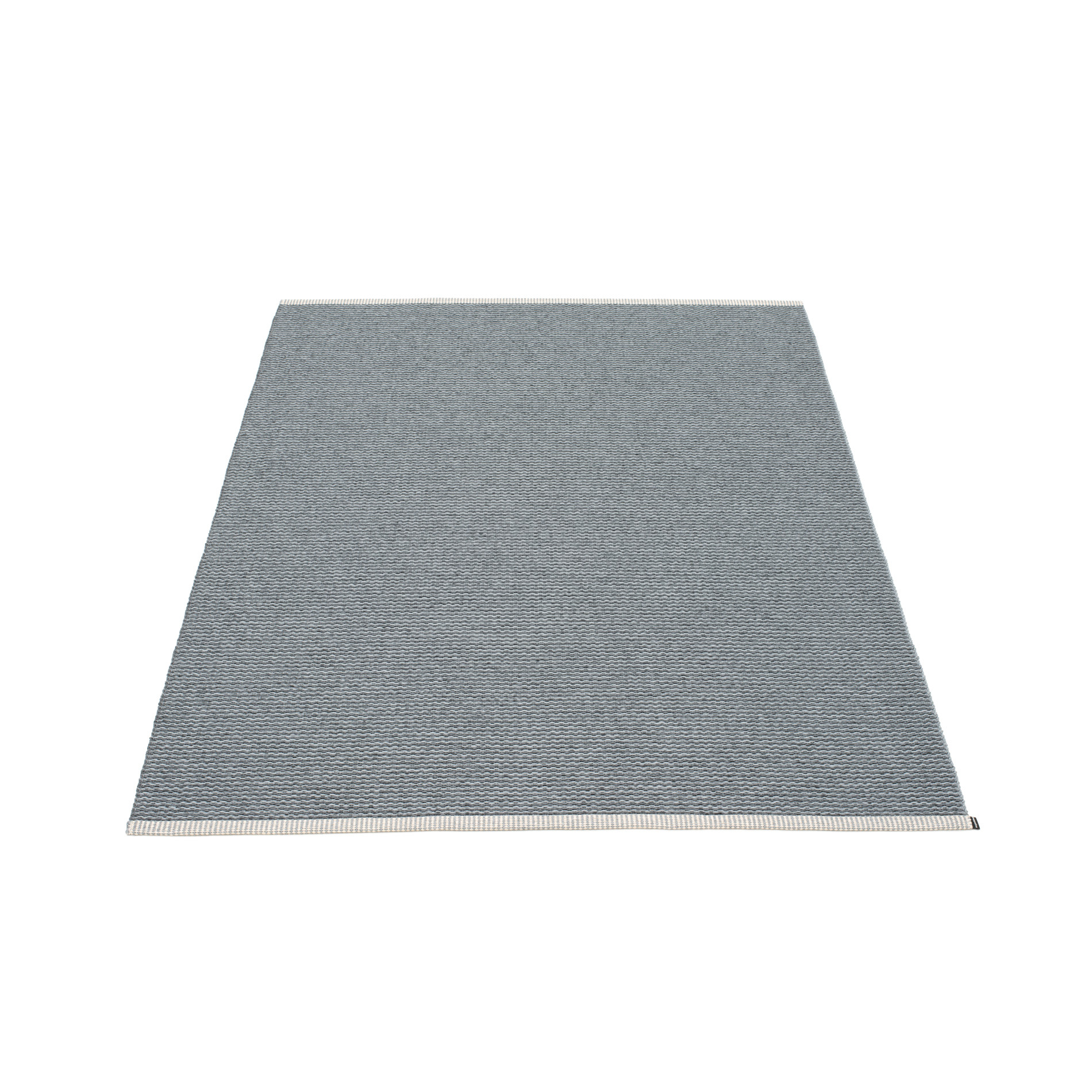 Grauer Mono Kunststoffteppich 140x200 von Pappelina. Moderner Teppich für Innen und Außen.