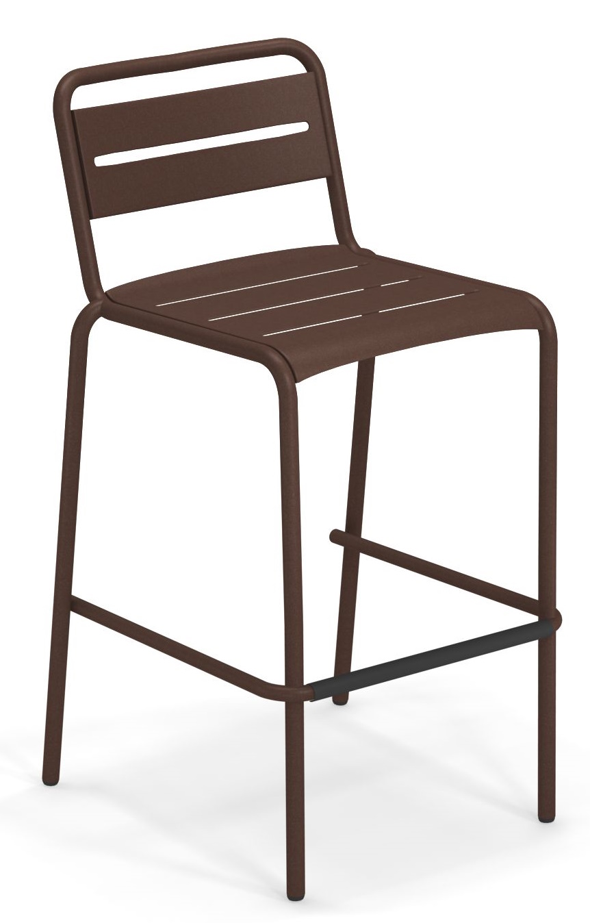 Brauner Star Barstool Barhocker von Emu für den Außenbereich mit Lattenmuster und Fußstütze.