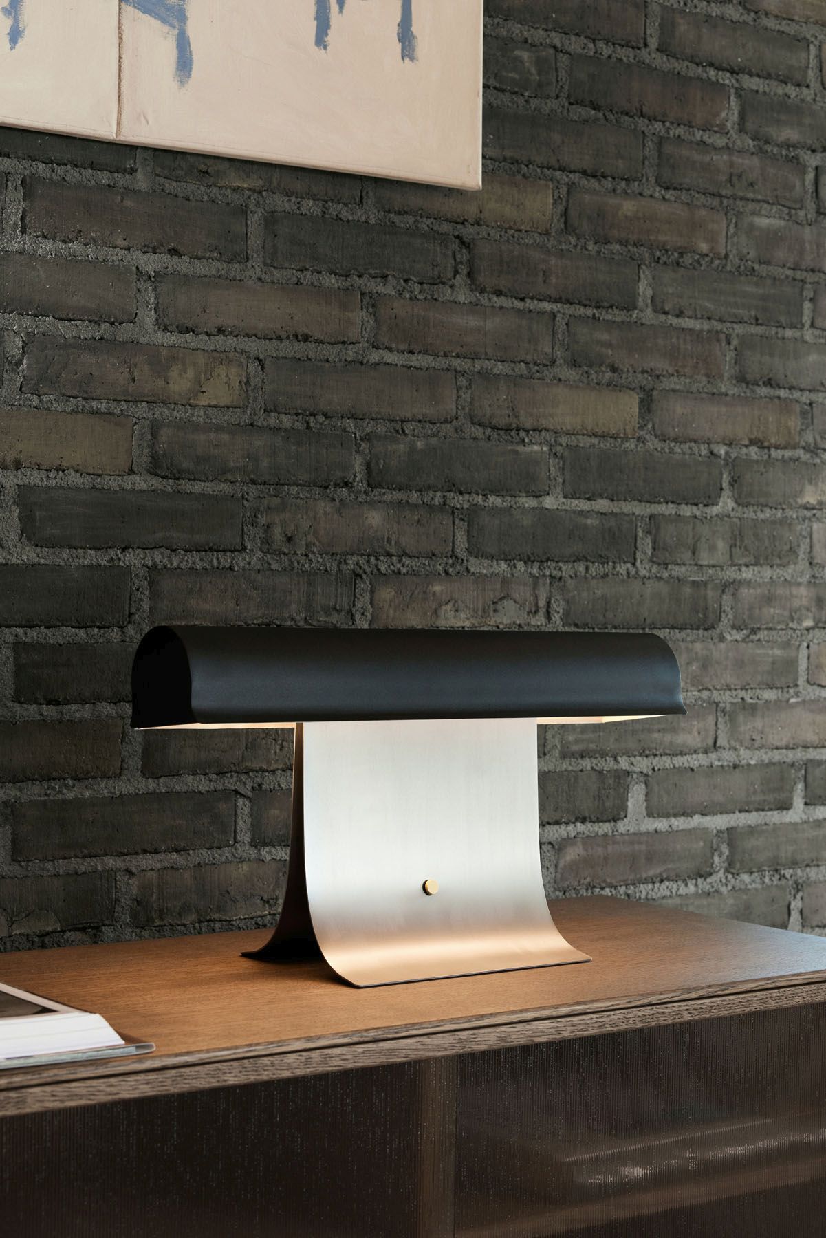 Archive Tischleuchte von Northern, dunkelgrün, B25cm. Elegante Schreibtischlampe für Büro und Wohnzimmer.