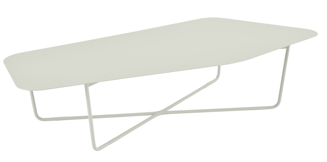 Fermob Ultrasofa Outdoor-Tisch in Hellgrau: Moderner, niedriger Couchtisch für Terrasse und Garten.