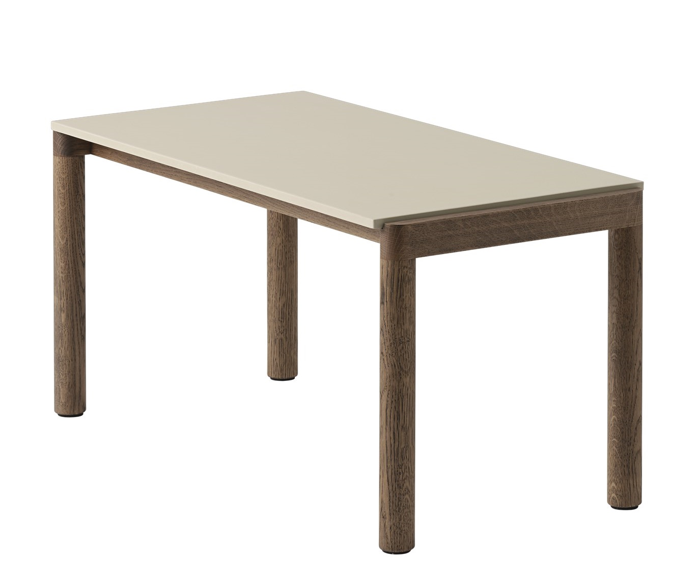 Beiger Couple Coffee Table Couchtisch von Muuto mit Holzbeinen und rechteckiger Tischplatte für Wohnzimmer.