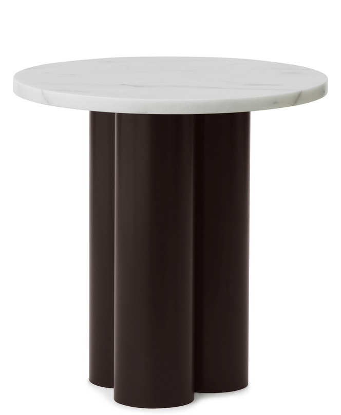 Dit Coffee Table von Normann Copenhagen, runder Beistelltisch mit Marmorplatte und dunkelbraunem, zylinderförmigem Fuß.