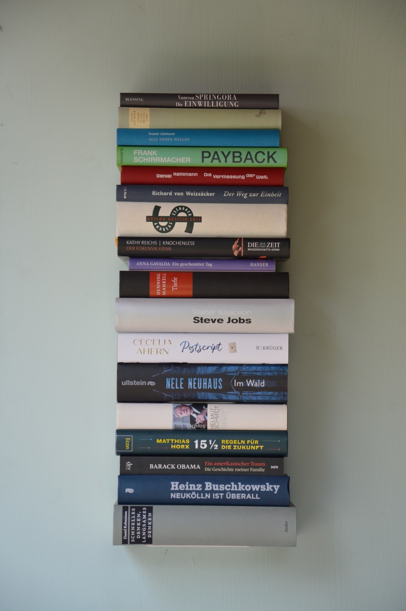 Boekenkast Book van Jan Kurtz
