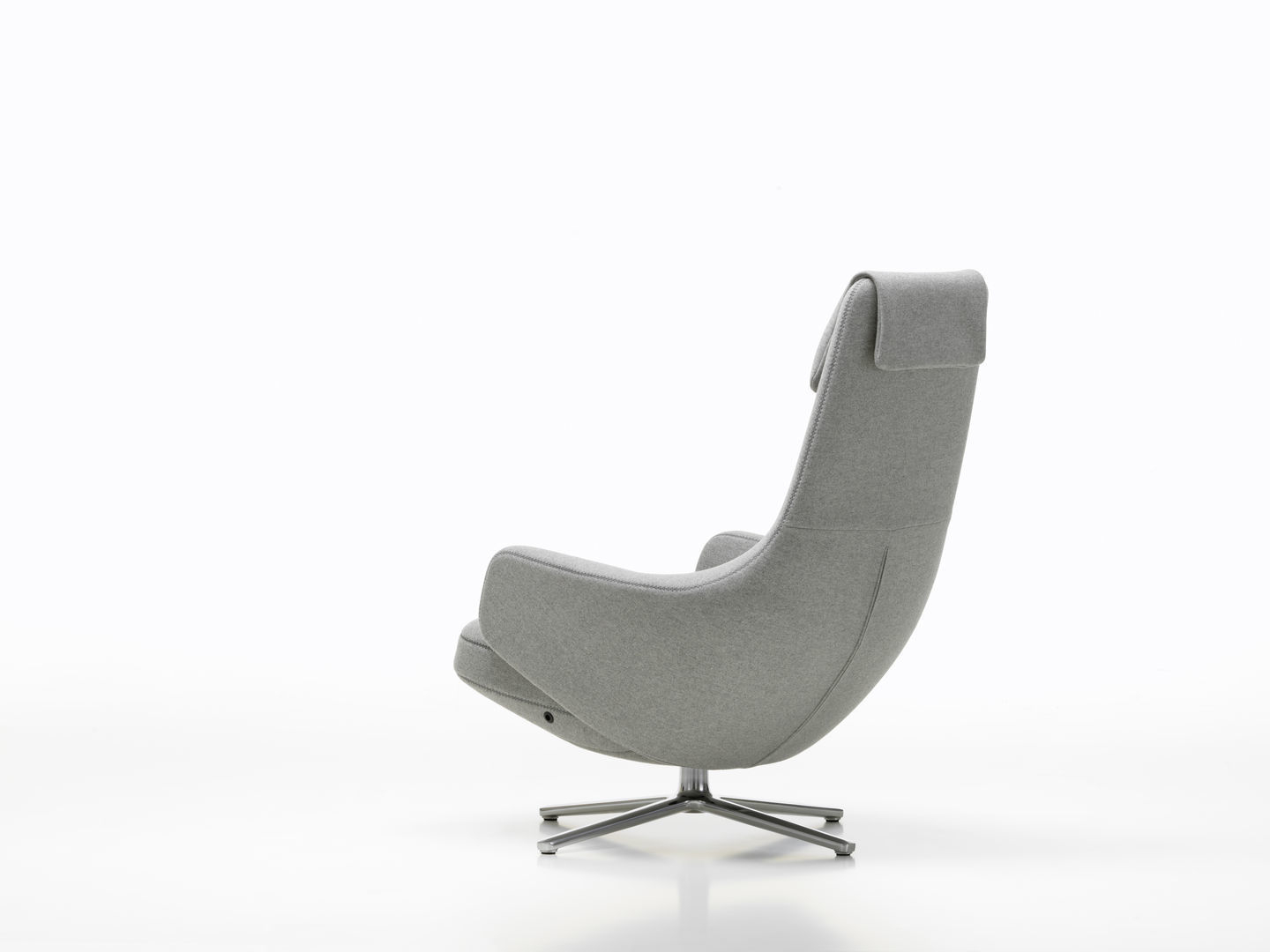 Grauer Repos Sessel von Vitra, Rückansicht auf weißem Hintergrund, moderner Drehsessel mit Kopfstütze.