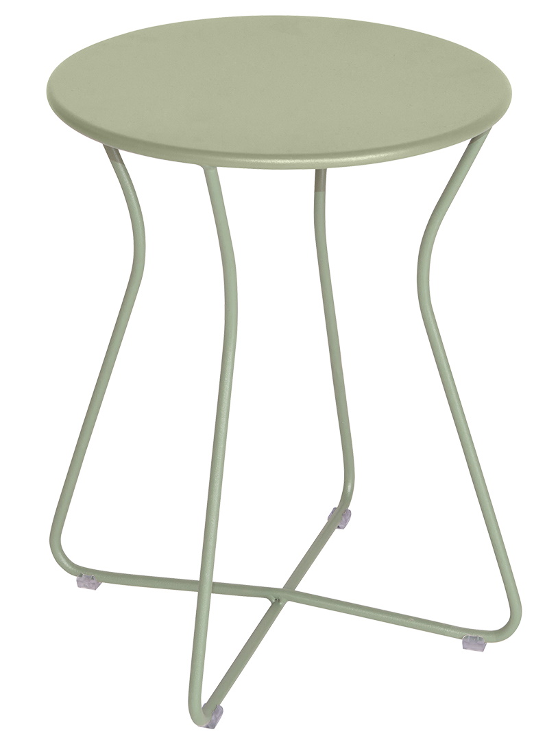 Cocotte Hocker von Fermob in sanftem Grün, ideal für Garten, Balkon und Terrasse.