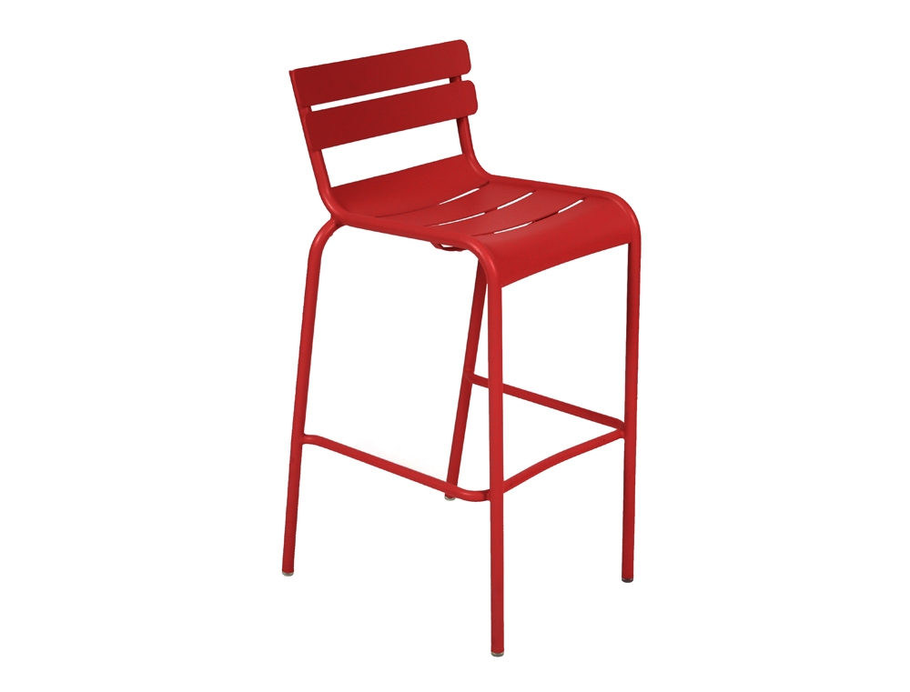 Roter Luxembourg Barhocker von Fermob für den Außenbereich, aus Metall und modernem Design.