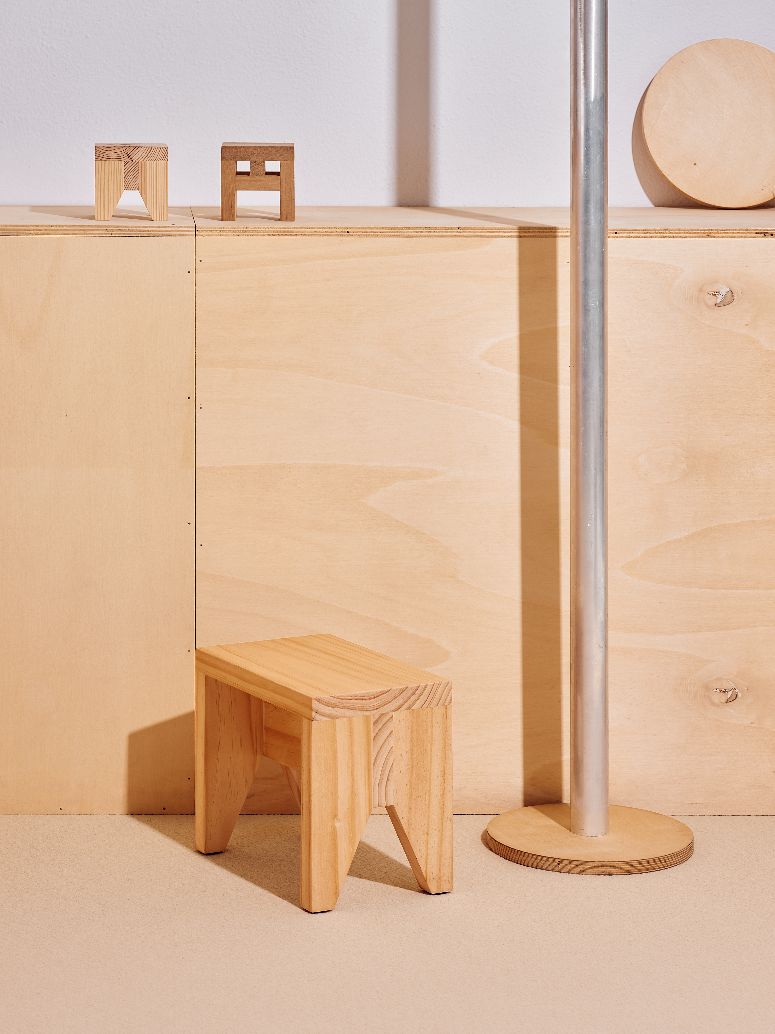 Manolito Stool Short Small kruk Hay