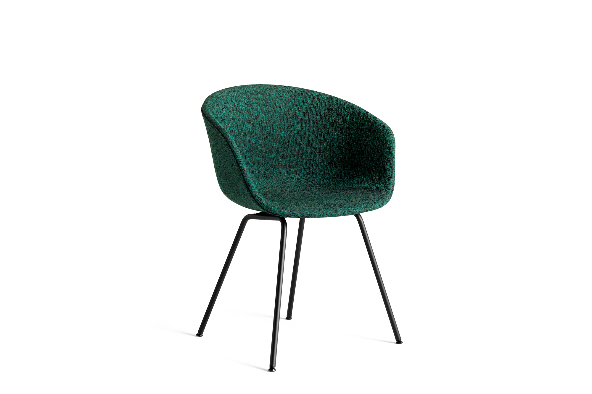 Grüner About A Chair AAC27 Stuhl von Hay mit schwarzem Stahlgestell und Vollpolster.