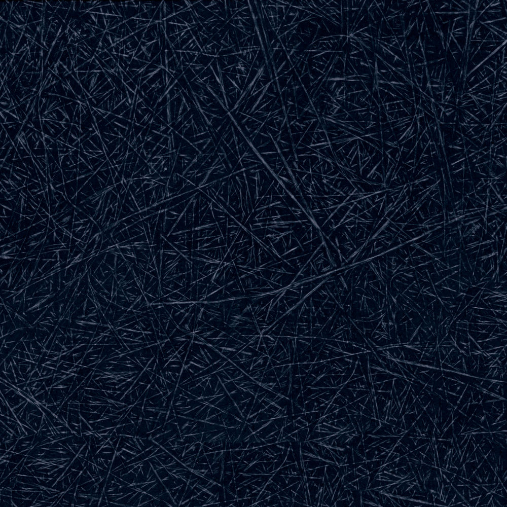 Dunkelblauer Hintergrund mit feinen, kreuz und quer verlaufenden Linien, Textur für Design und Handwerk.