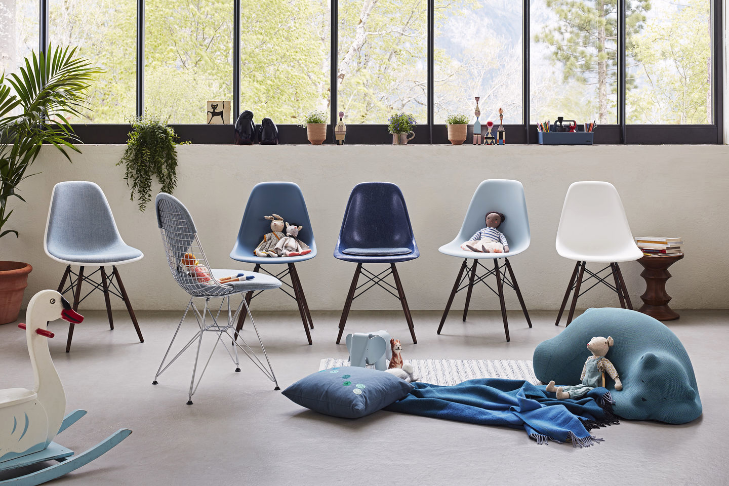 Eames Plastic Side Chair DSW stoel Vitra esdoorn zwart-groen