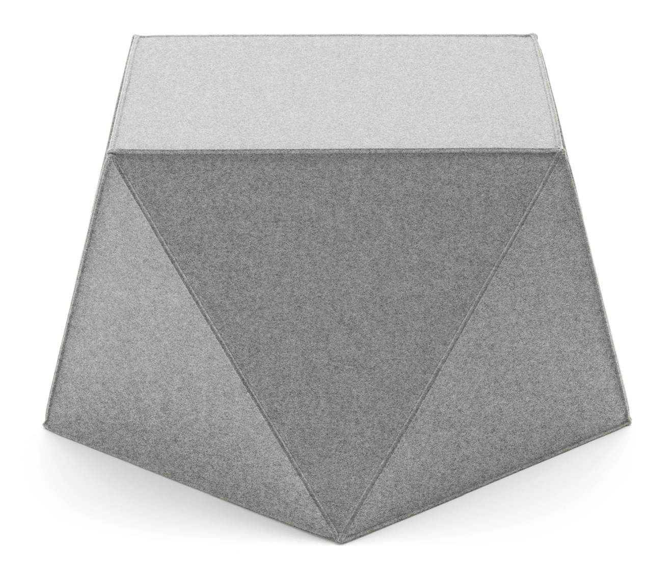 Grauer Diamond Sitzhocker von HEY-SIGN by BWF Group, moderner Filzhocker in Diamantform.